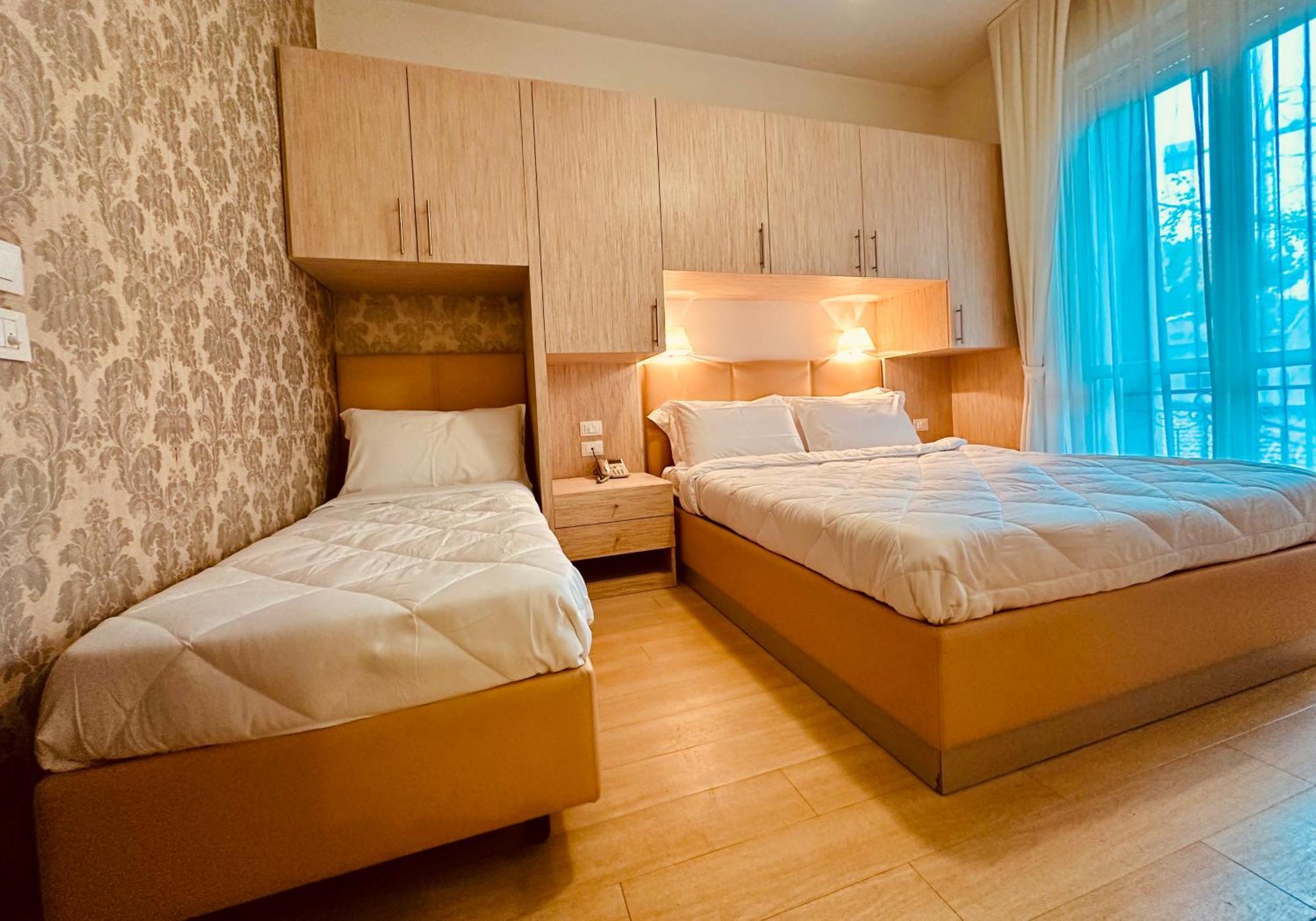 Hotel Miramare - Spa & Suites - Free Breakfast & Brunch Until 13-00 Червія Номер фото